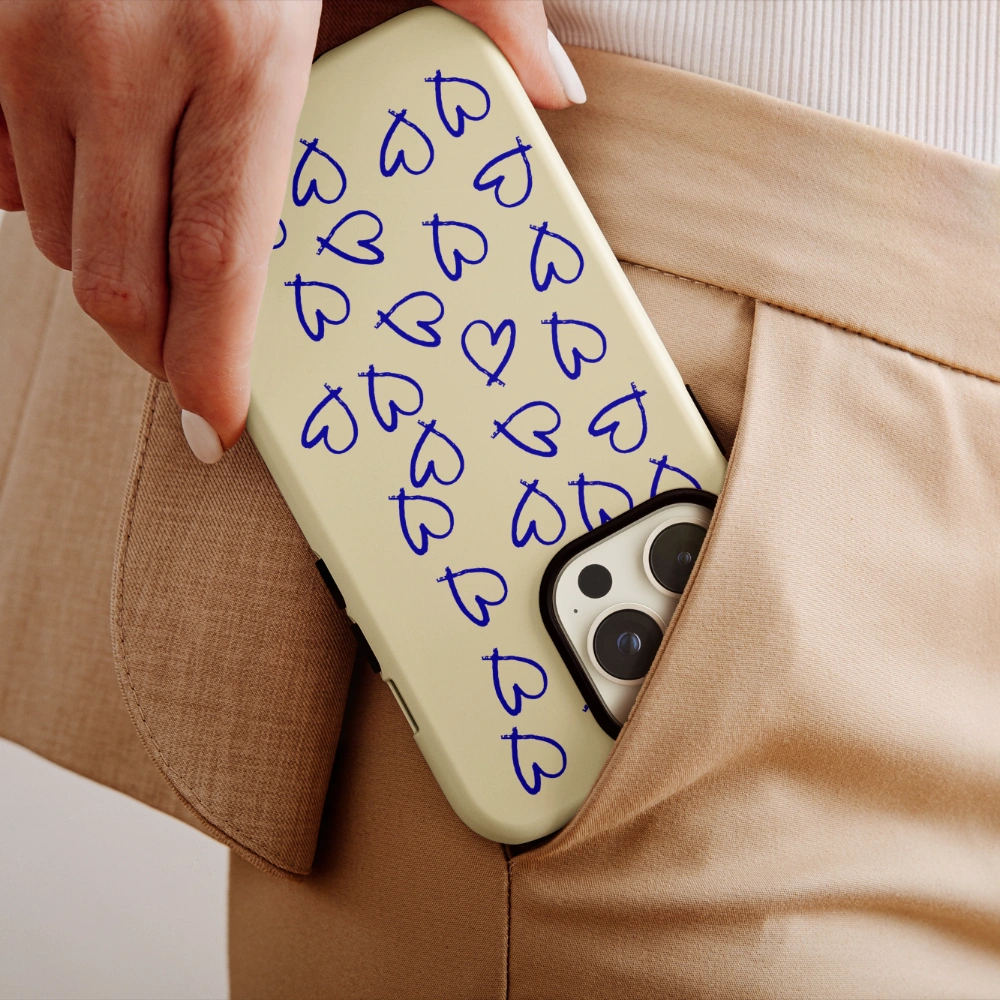 "Heart Doodle" - iPhone Handyhülle